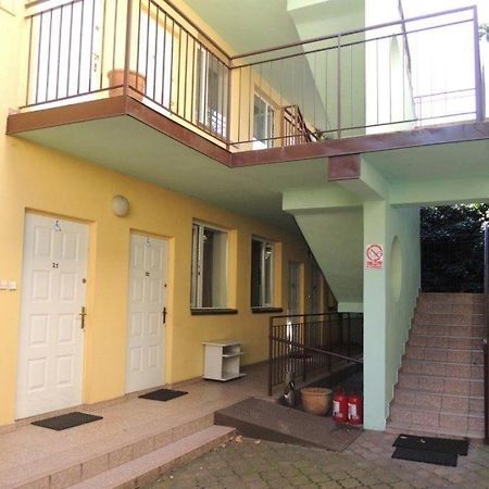 Hostel Malva Łomianki Dış mekan fotoğraf