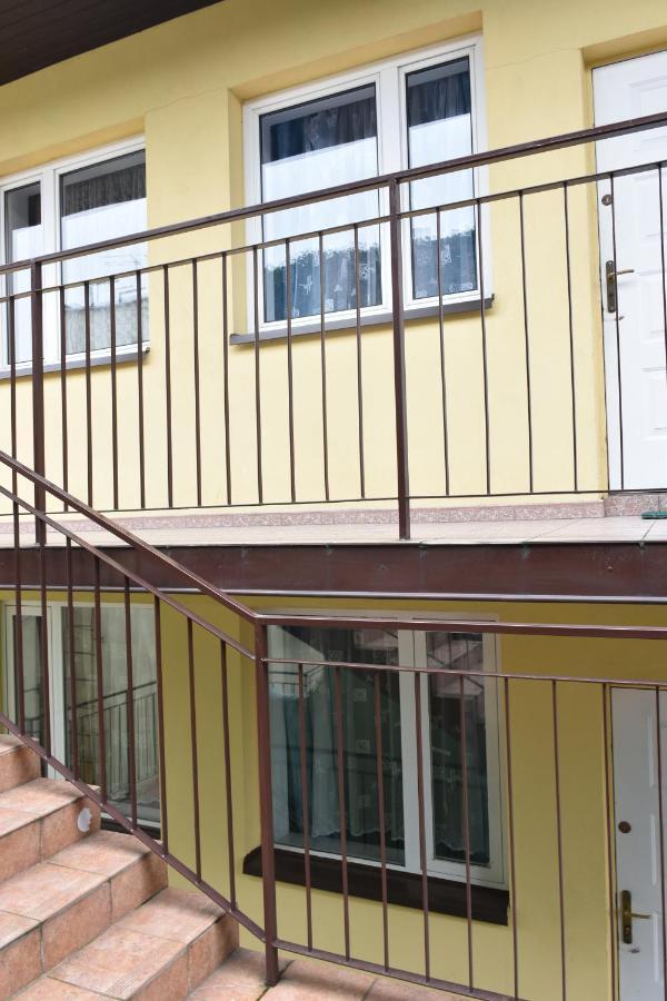 Hostel Malva Łomianki Dış mekan fotoğraf